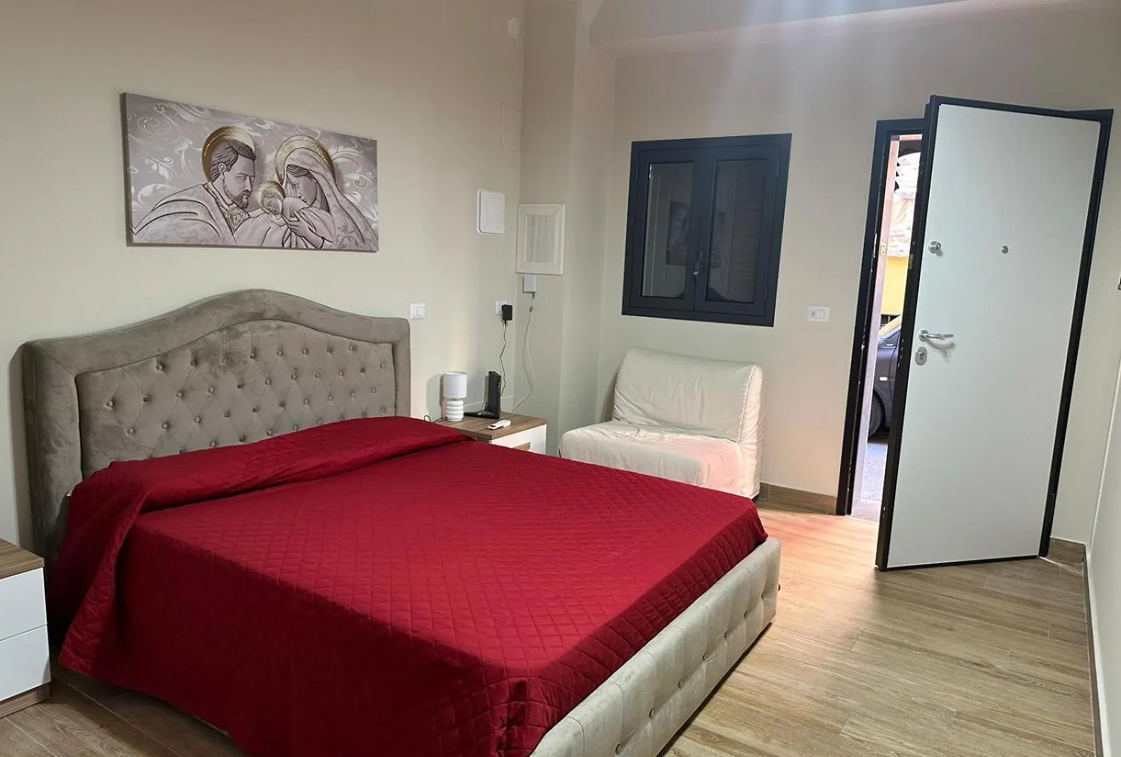 Appartamento Bonahouse Aeroporto di Catania Fontana Rossa